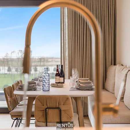 아파트 Sirocco Parkside - A Place To To Enjoy Stunning Views *